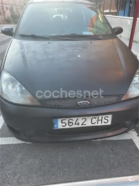 Używany Ford Focus Trend 100 KM (73 kW) 2003 Czarny Sedan/Limuzyna