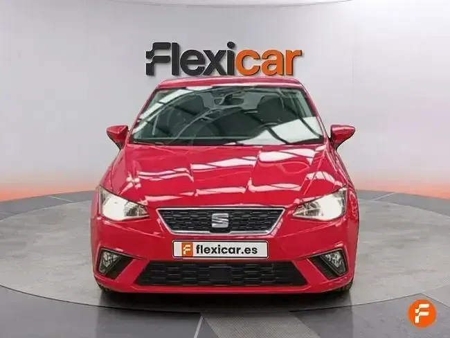 Usado Seat Ibiza Reference 95 CV (69 kW) 2019 Rojo Utilitario