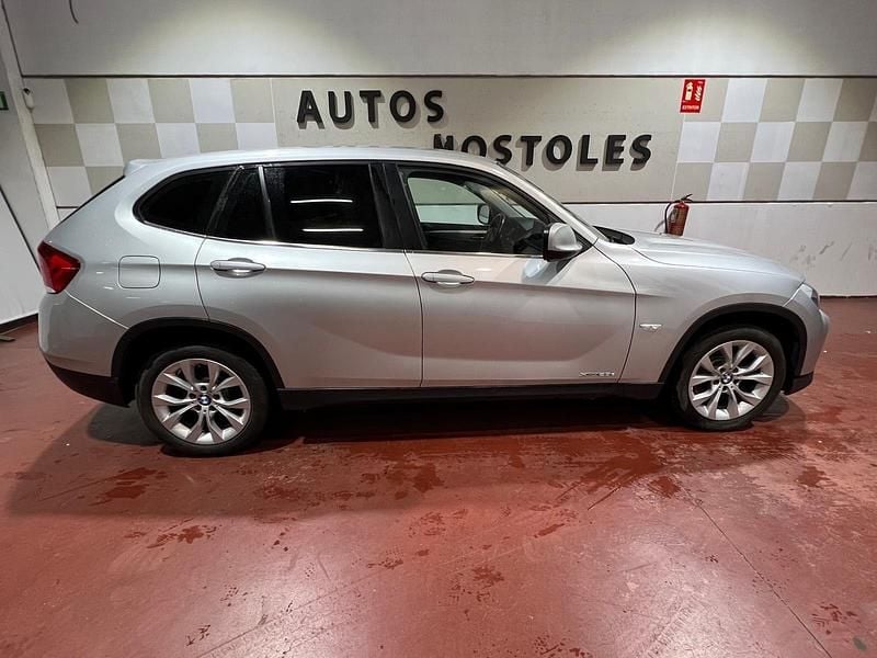 Usado BMW X1 204 CV (150 kW) 2011 Gris / plata SUV