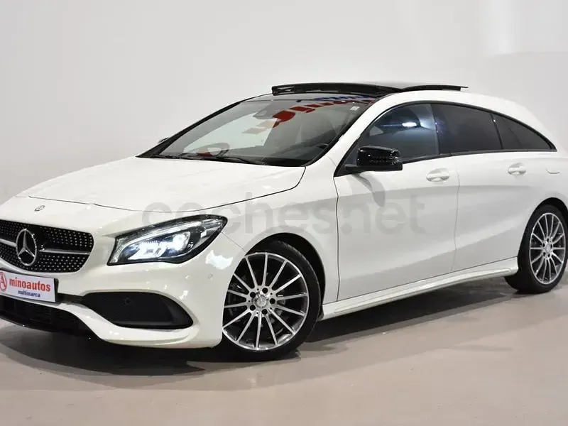 Usado Mercedes CLA200 Shooting Brake 136 CV (100 kW) 2017 Blanco Familiar