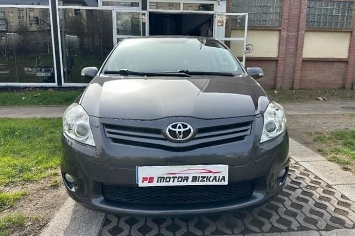Usado Toyota Auris Active 126 CV (92 kW) 2010 Utilitario