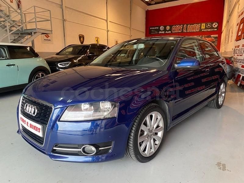 Azul Usado 2012 Audi A3 Ambiente Berlina | 10.495 € (Buen precio) - Imagen 1/4
