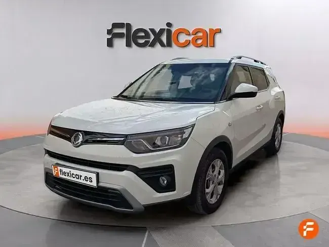 Usado SsangYong Tivoli 163 CV (119 kW) 2023 Blanco SUV