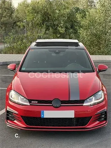 Usado VW Golf VII GTI 245 CV (180 kW) 2018 Rojo Berlina