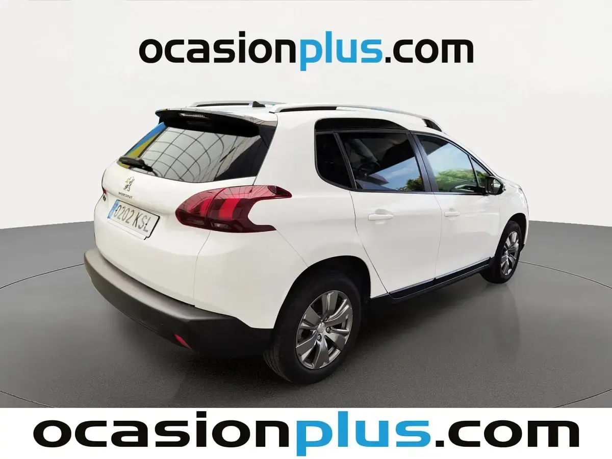 Usado Peugeot 2008 Style 82 CV (60 kW) 2018 Blanco SUV