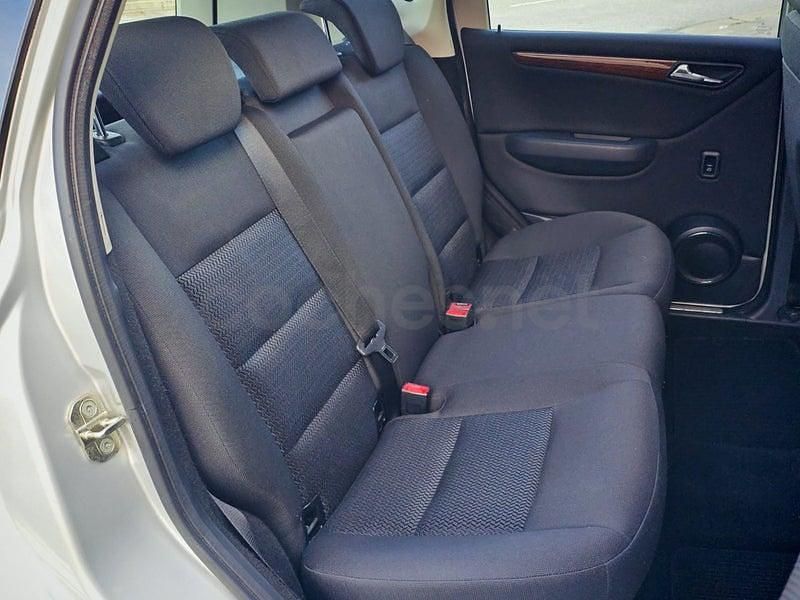 Usado Mercedes A170 Elegance 116 CV (85 kW) 2005 Gris / plata Monovolumen