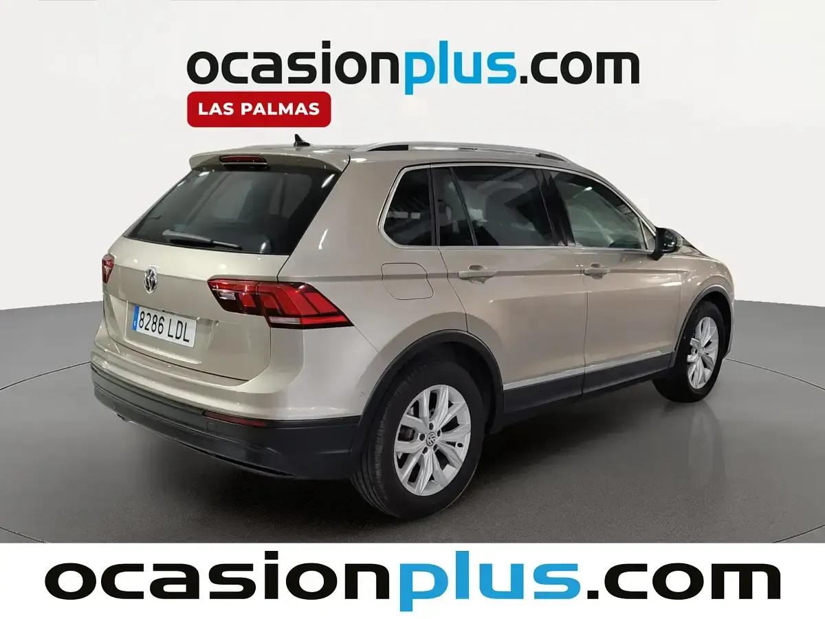 Usado VW Tiguan Advance 150 CV (110 kW) 2019 Beige SUV