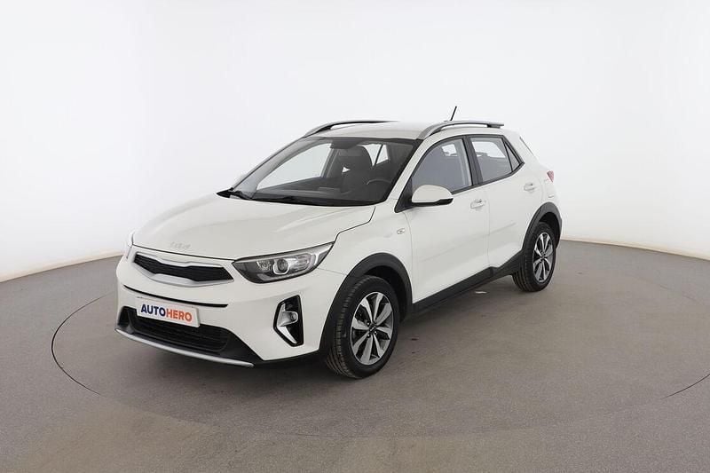 Blanco Usado 2021 Kia Stonic SUV | 14.199 € (Precio justo) - Imagen 1/3