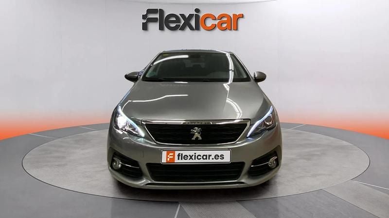 Usado Peugeot 308 Style 131 CV (96 kW) 2020 Gris Utilitario
