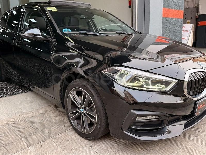 Usado BMW 118 Comfort Edition 136 CV (100 kW) 2020 Negro Utilitario
