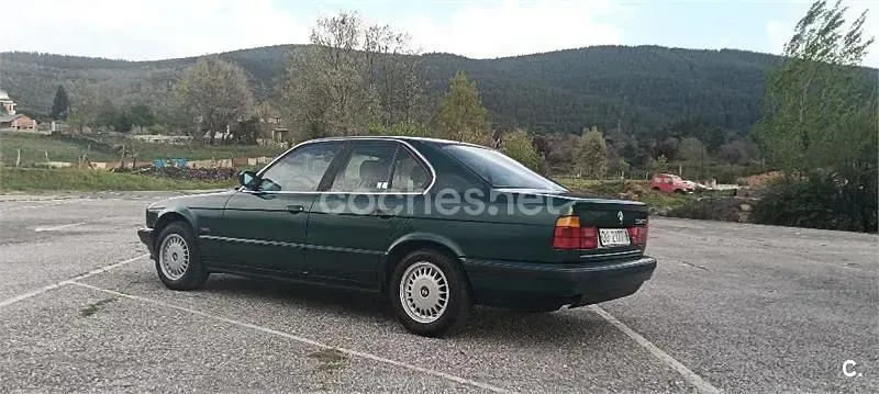 Usado BMW 524 115 CV (84 kW) 1990 Verde Berlina