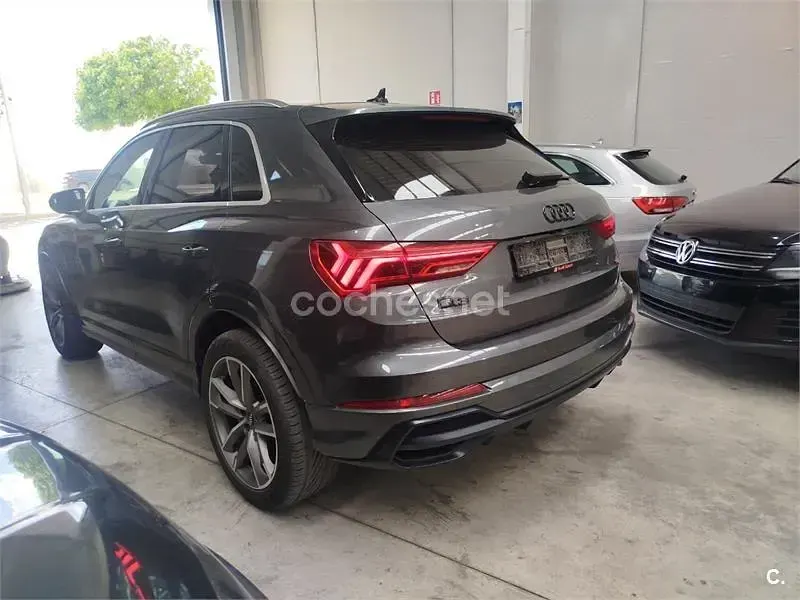 Usado Audi Q3 150 CV (110 kW) 2020 Gris / plata SUV