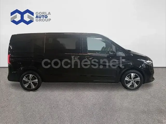 Nuevo Mercedes V220 Style 163 CV (119 kW) 2025 Negro Monovolumen
