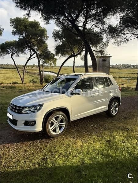 Usado VW Tiguan R-line 110 HP (80 kW) 2015 Branco SUV