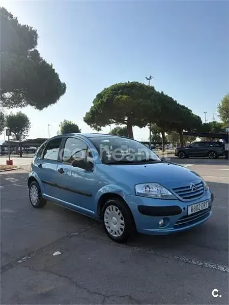Usado Citroën C3 Exclusive 75 CV (55 kW) 2004 Azul Berlina