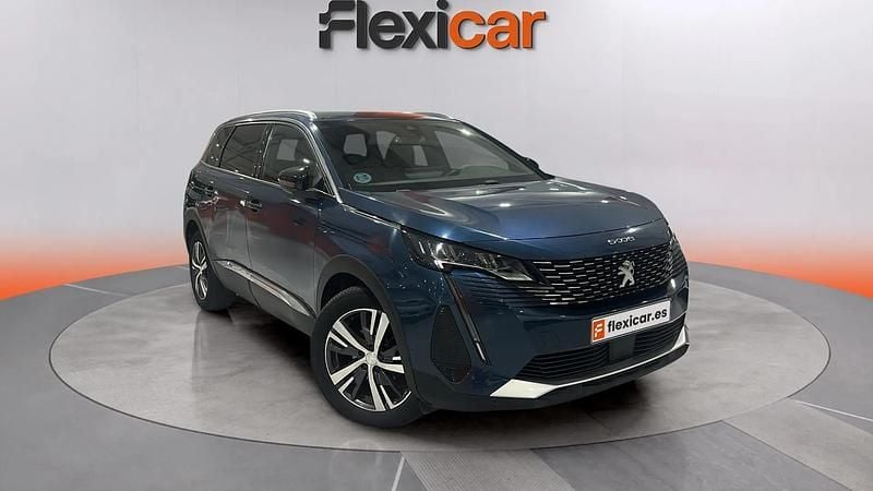 Używany Peugeot 5008 Allure 131 KM (96 kW) 2023 SUV
