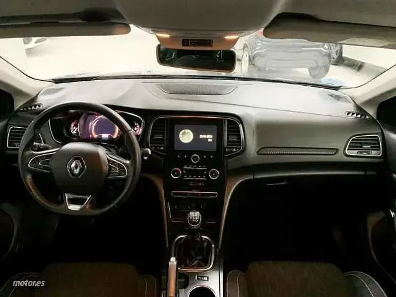 Usado Renault Mégane LIMITED 116 CV (85 kW) 2019 Gris