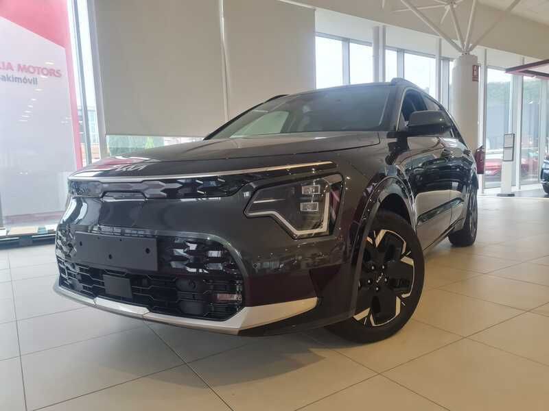 Interstellar grey Usado 2023 Kia e-Niro SUV | 32.900 € (Precio justo) - Imagen 1/4