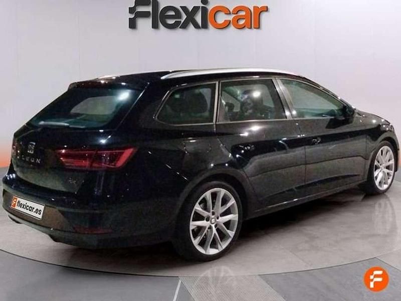 Usado Seat Leon ST XCELLENCE 150 CV (110 kW) 2018 Negro Familiar