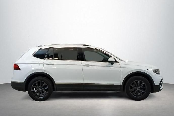 Używany VW Tiguan Life 150 KM (110 kW) 2023 SUV