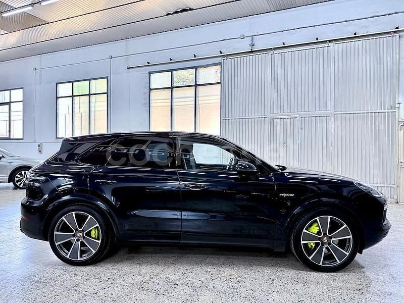 Usado Porsche Cayenne Platinum Edition 462 CV (339 kW) 2022 Azul SUV