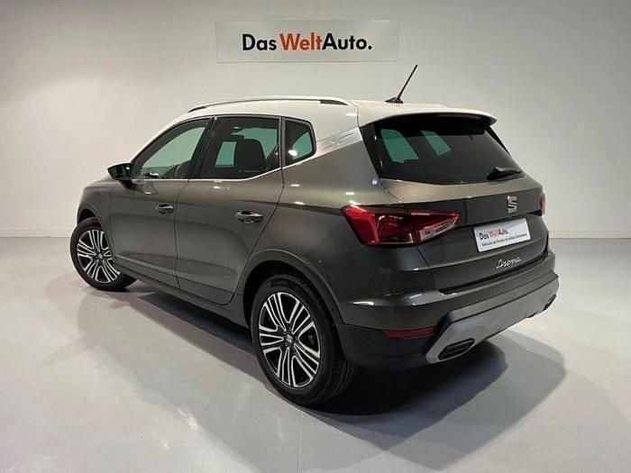 Gris Usado 2024 Seat Arona Xperience SUV | 19.900 € (Precio justo) - Imagen 1/4