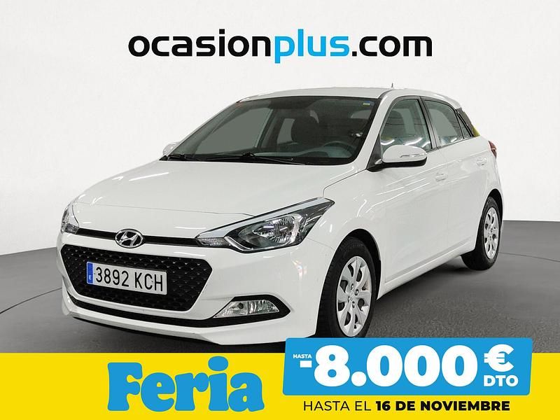 Blanco Usado 2017 Hyundai i20 Utilitario | 12.990 € (Un poco caro) - Imagen 1/4
