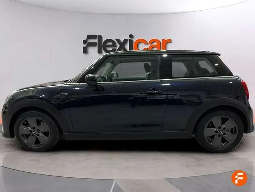 Usado Mini Cooper 136 CV (100 kW) 2022 Azul Utilitario