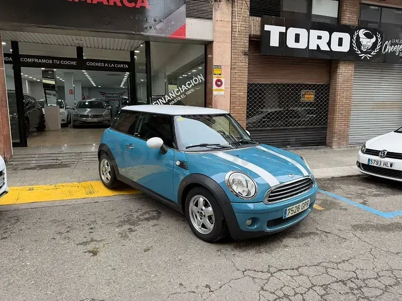Usado Mini ONE 75 CV (55 kW) 2009 Azul Utilitario