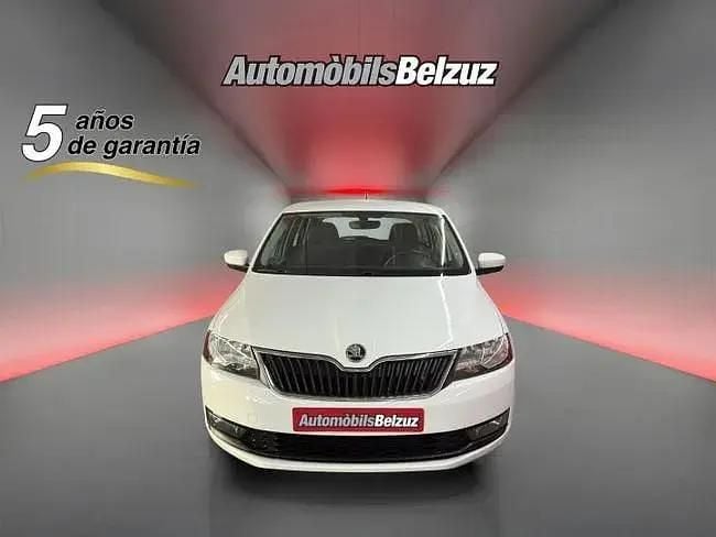 Käytetty Skoda Rapid Active 95 HP (69 kW) 2019 Valkoinen Viistoperä