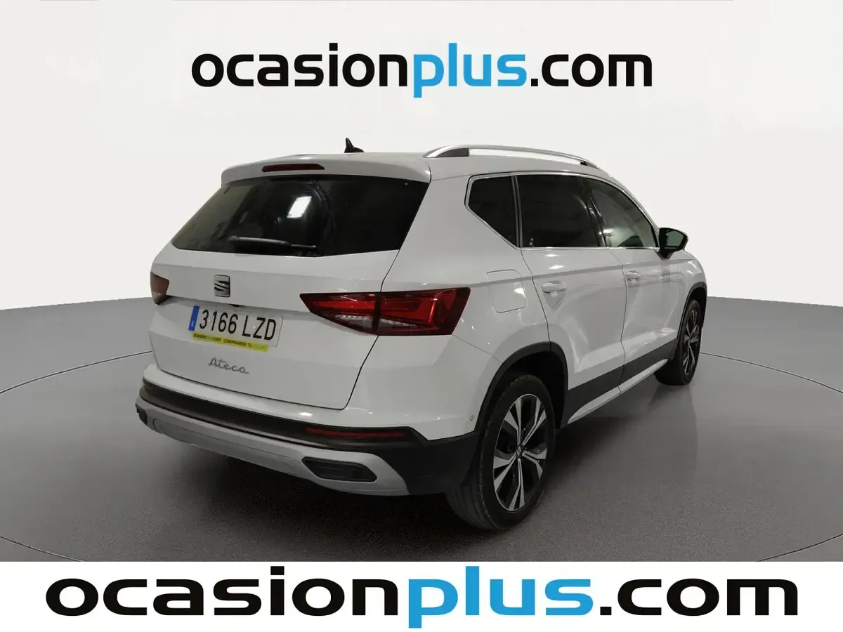 Usado Seat Ateca 150 CV (110 kW) 2022 Blanco SUV