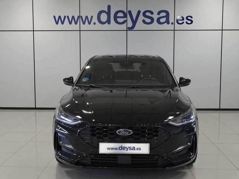 Usado Ford Focus ST-Line 125 CV (91 kW) 2023 Negro Utilitario