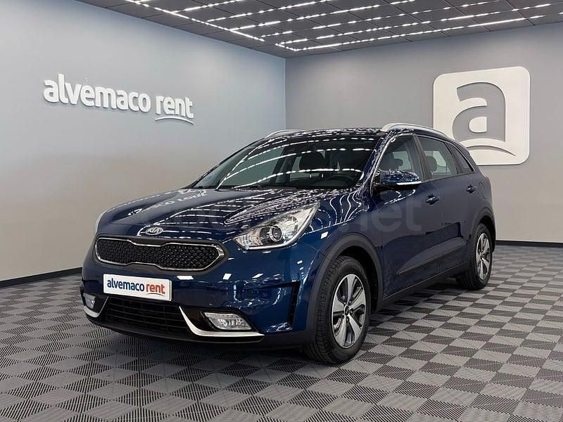 Begagnad Kia Niro 141 HK (103 kW) 2018 Blå SUV