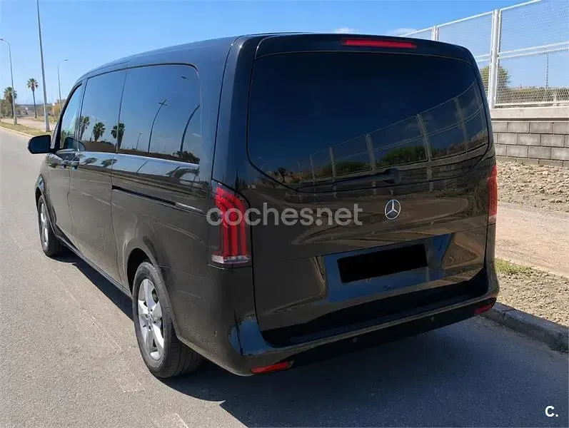 Usado Mercedes V220 163 CV (119 kW) 2017 Negro Monovolumen