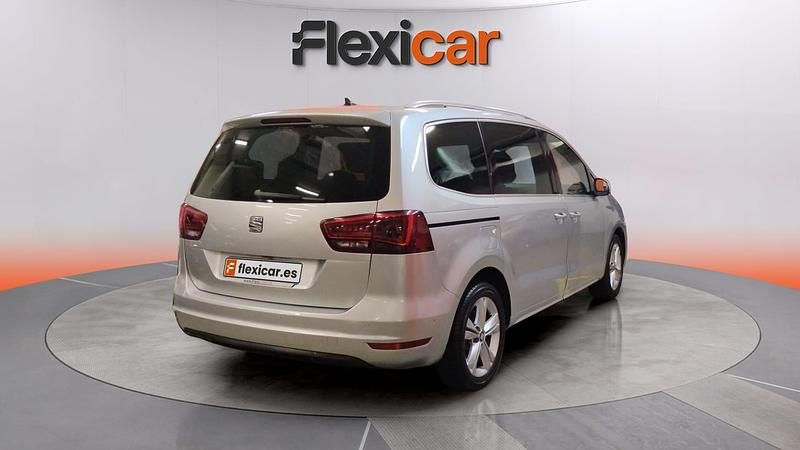 Usado Seat Alhambra XCELLENCE 150 CV (110 kW) 2022 Gris Monovolumen