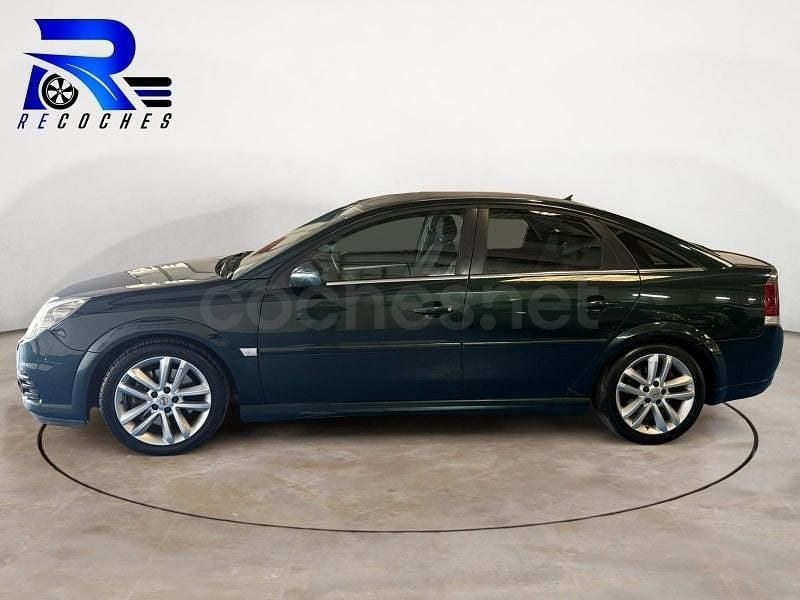 Usado Opel Vectra Cosmo 184 CV (135 kW) 2007 Verde Berlina