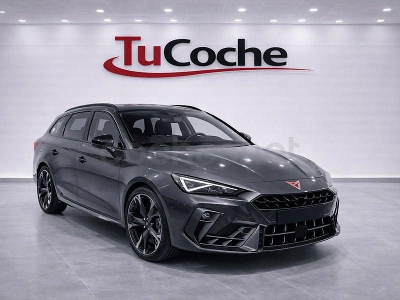 Usado Cupra Leon 150 CV (110 kW) 2024 Negro Familiar