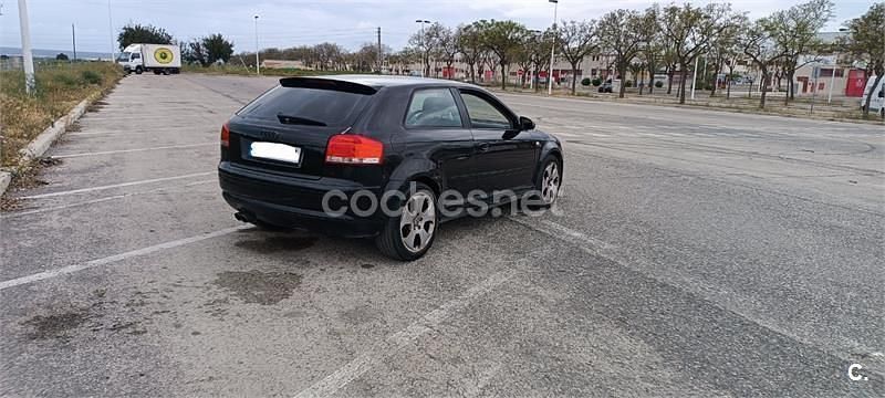 Usado Audi A3 Ambition 150 HP (110 kW) 2003 Preto Citadino