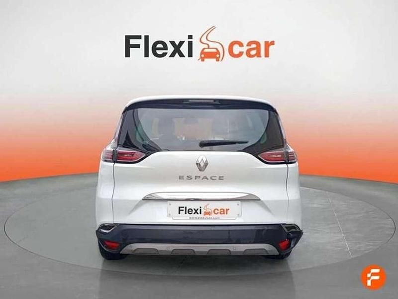 Usado Renault Espace LIMITED 160 CV (117 kW) 2019 Blanco Monovolumen