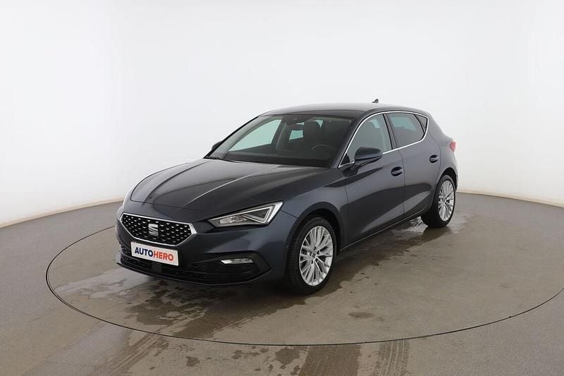 Gris Usado 2021 Seat Leon XCELLENCE Utilitario | 19.599 € (Precio justo) - Imagen 1/3