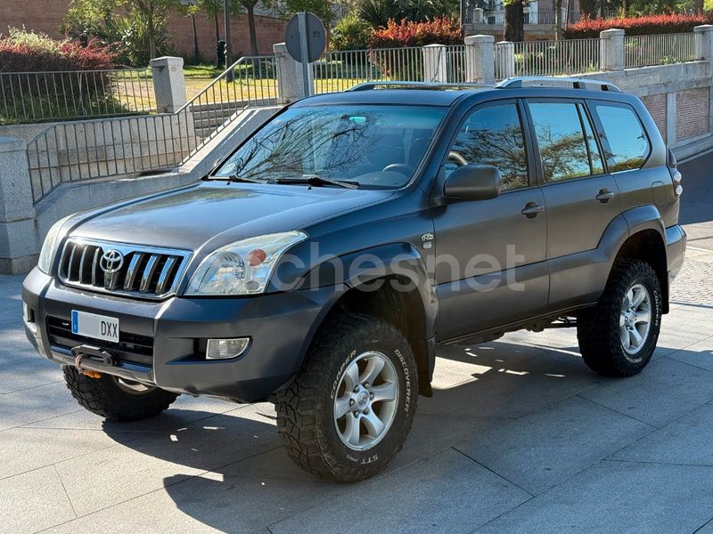 Gris / plata Usado 2006 Toyota Land Cruiser SUV | 18.990 € (Un poco caro) - Imagen 1/4