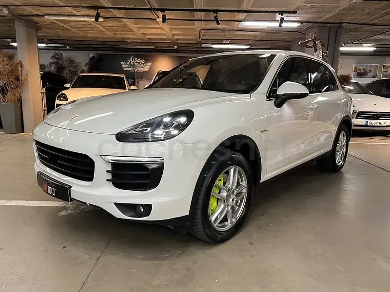 Usado Porsche Cayenne S E-Hybrid 416 CV (305 kW) 2015 Blanco SUV