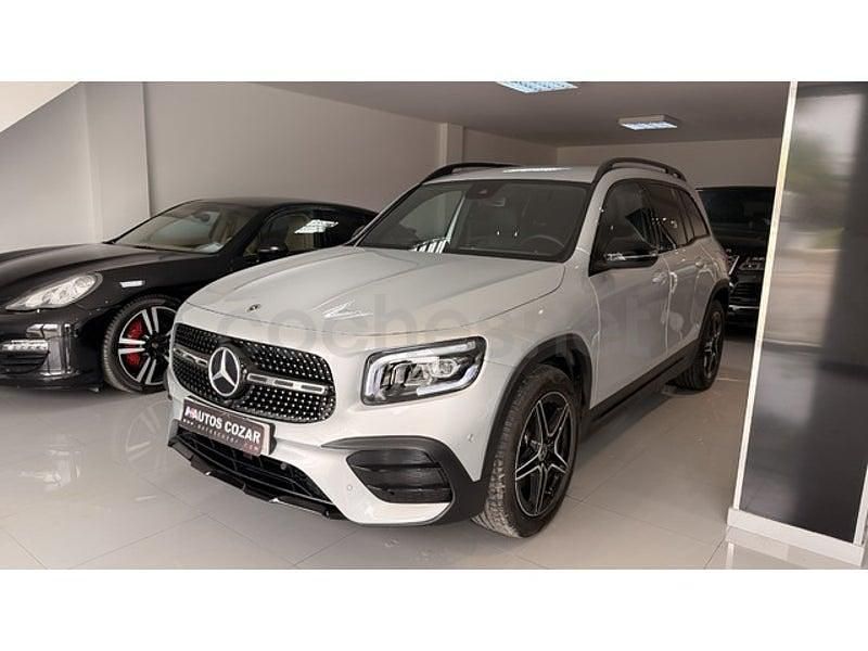 Usado Mercedes GLB200 163 CV (119 kW) 2024 Gris / plata SUV