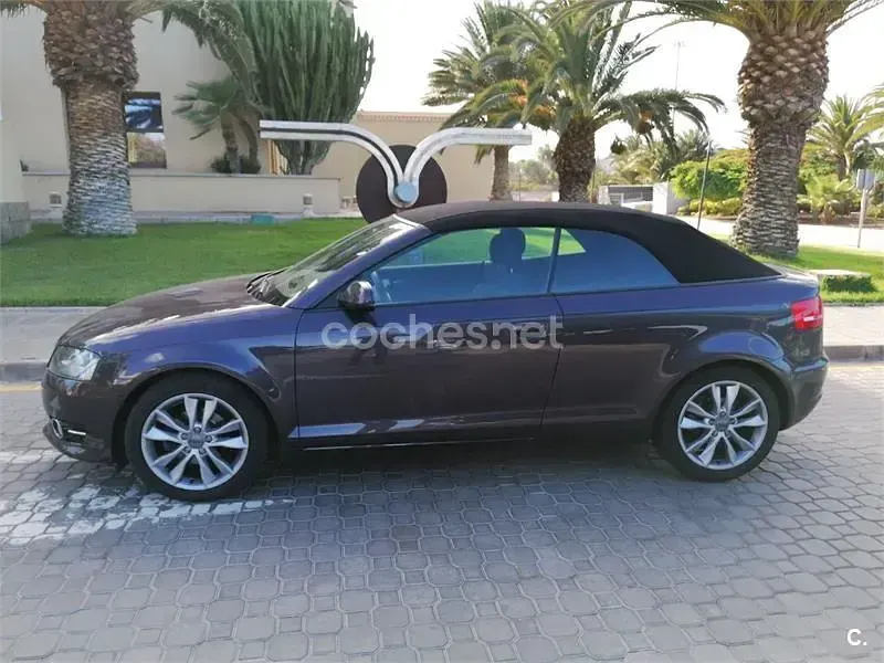 Usado Audi A3 Cabriolet Ambition 105 CV (77 kW) 2013 Negro Descapotable
