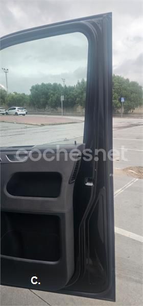 Negro Usado 2006 VW Multivan Comfortline Monovolumen | 12.999 € (Super precio) - Imagen 1/4