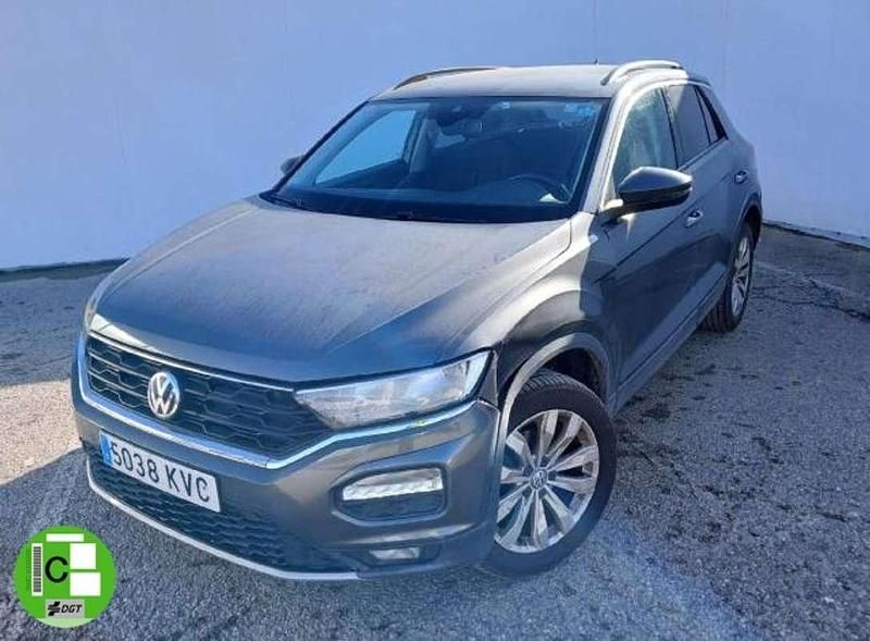 Usado VW T-Roc Advance 116 CV (85 kW) 2019 Gris SUV