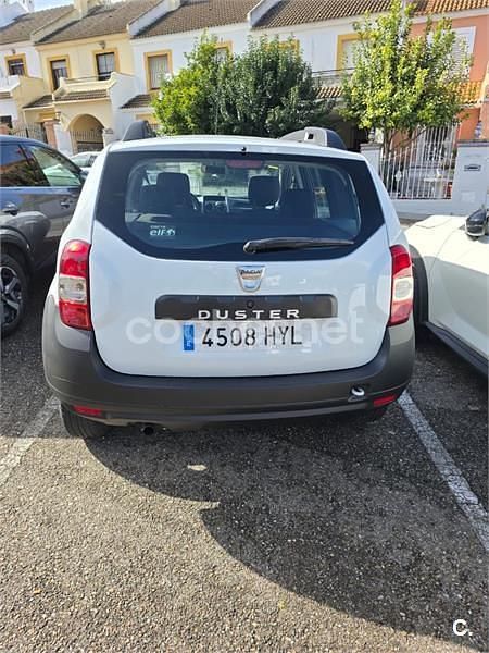 Usado Dacia Duster Ambiance 109 CV (80 kW) 2014 Blanco SUV