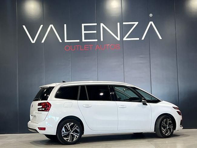 Usado Citroën C4 SpaceTourer Live 131 CV (96 kW) 2021 Blanco Monovolumen