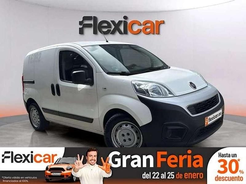Blanco Usado 2021 Fiat Fiorino Monovolumen | 8490 € (Buen precio) - Imagen 1/4