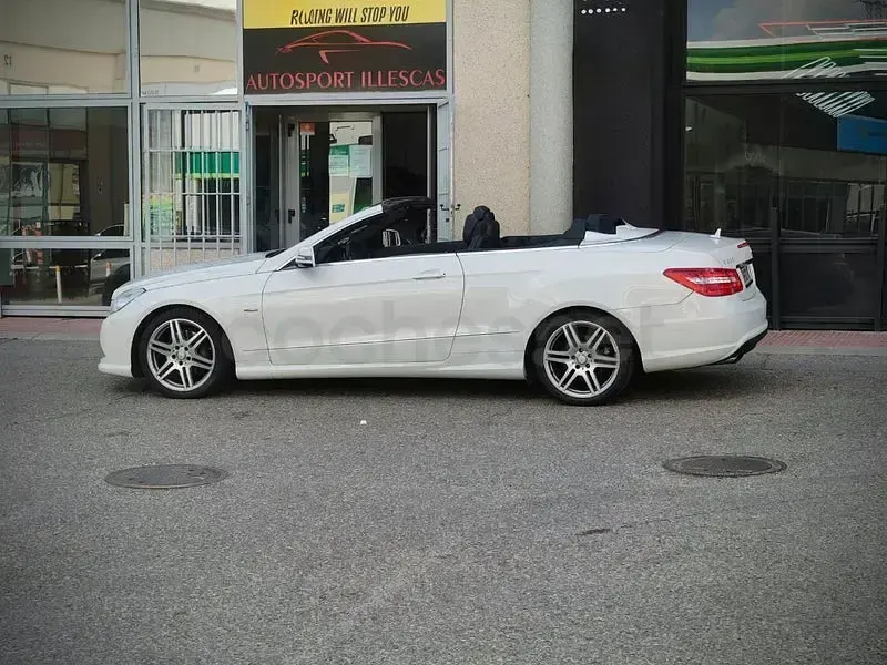 Usado Mercedes E350 Avantgarde 265 CV (194 kW) 2011 Blanco Descapotable